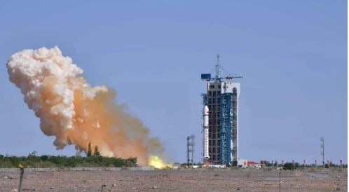 長二丁火箭成功發射“張衡一號”02星